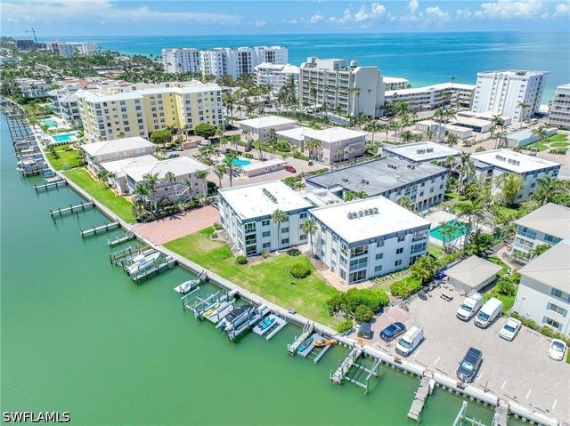 1930 Gulf Shore BLVD N A302-A, Naples, FL 34102