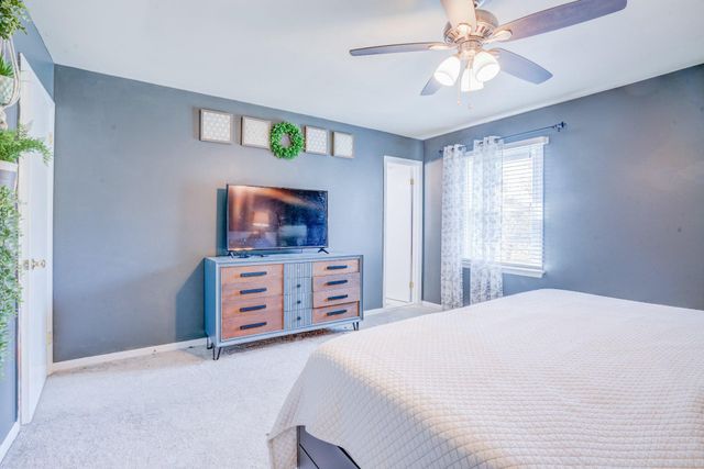 2655 GILBERT RD, Mount Airy, MD 21771