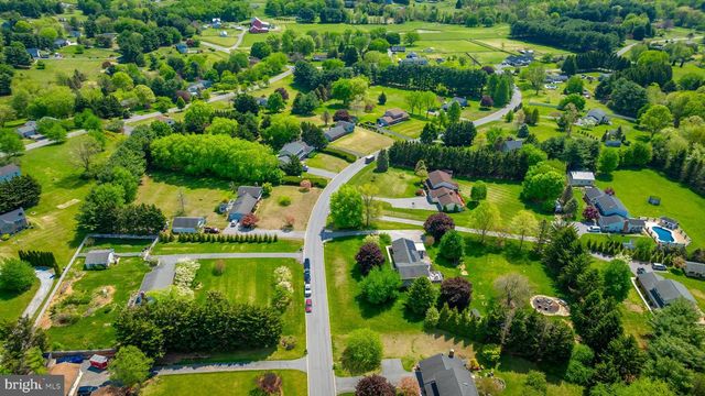 2655 GILBERT RD, Mount Airy, MD 21771