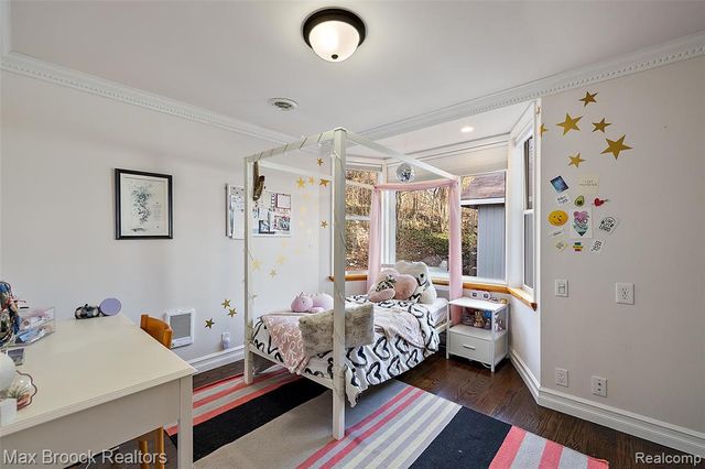 5645 Eastman Boulevard, West Bloomfield, MI 48323