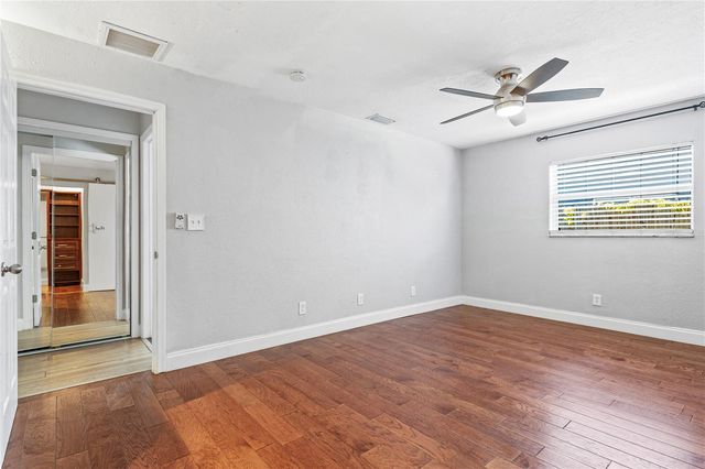 1230 70TH STREET N, St Petersburg, FL 33710