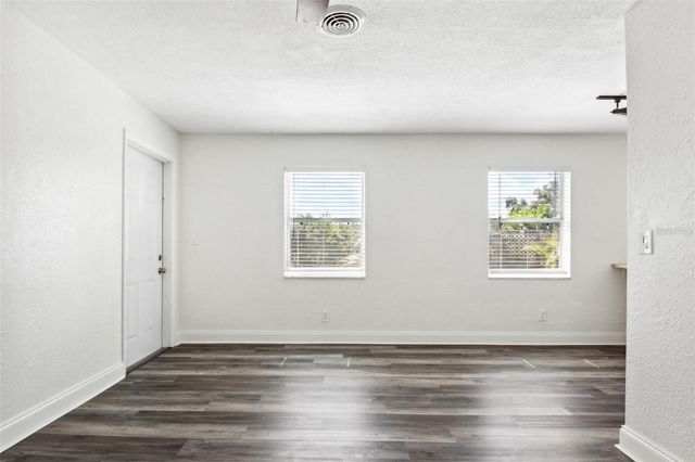 1230 70TH STREET N, St Petersburg, FL 33710