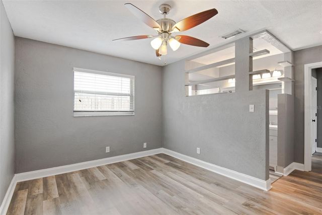 1230 70TH STREET N, St Petersburg, FL 33710