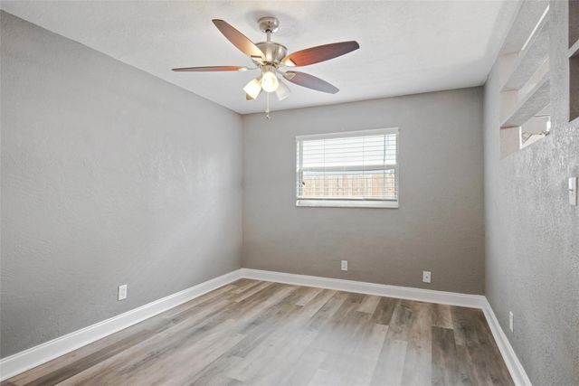 1230 70TH STREET N, St Petersburg, FL 33710