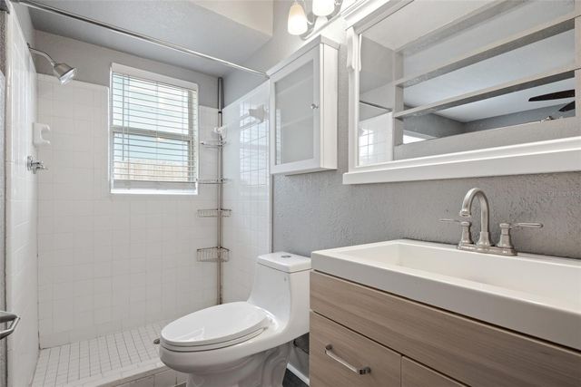 1230 70TH STREET N, St Petersburg, FL 33710