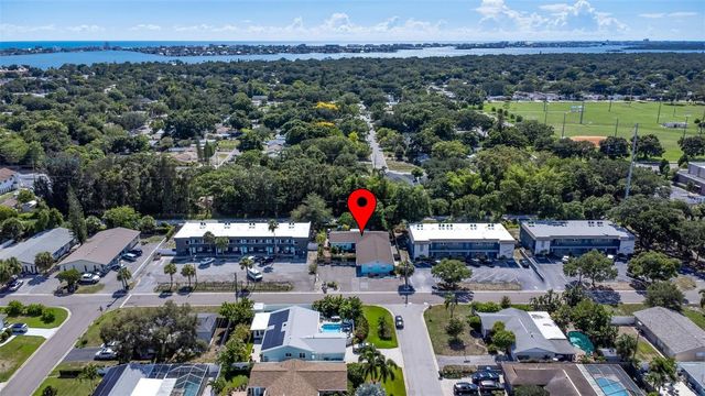 1230 70TH STREET N, St Petersburg, FL 33710