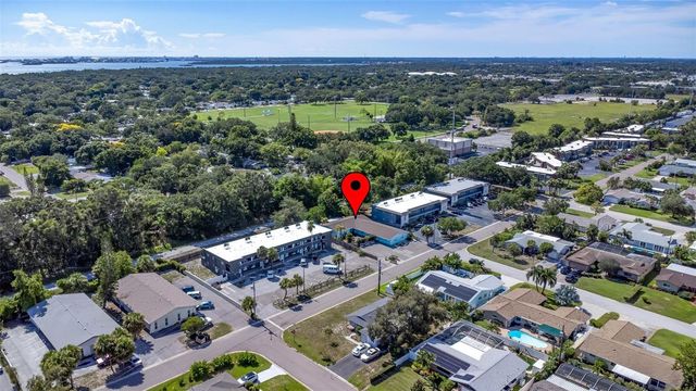 1230 70TH STREET N, St Petersburg, FL 33710