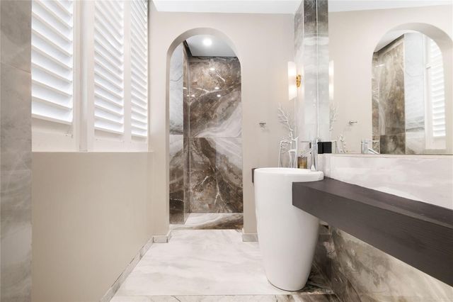 255 RECINTO SUR, San Juan, PR 00901