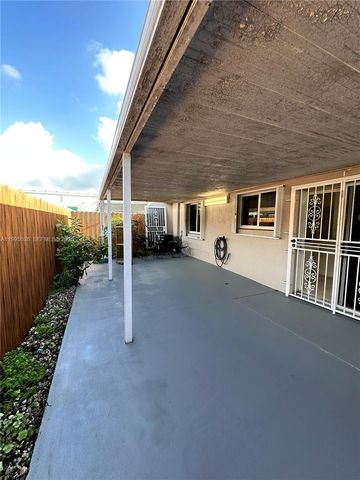 18388 NW 75th Psge 2603, Hialeah, FL 33015