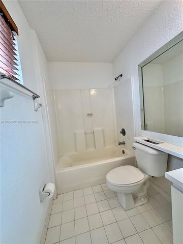 18388 NW 75th Psge 2603, Hialeah, FL 33015