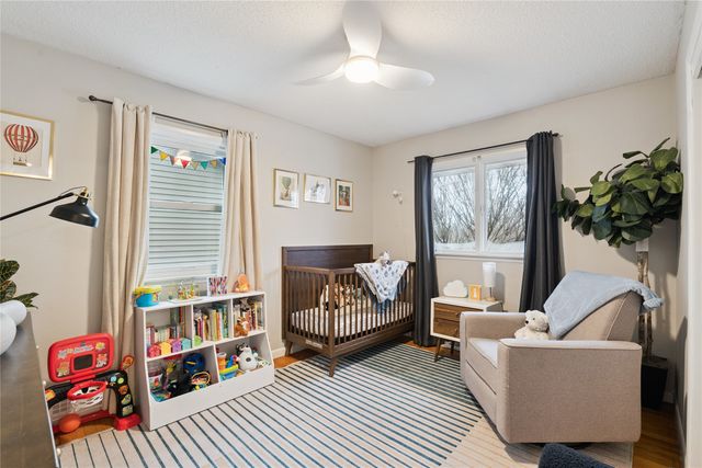 2816 Giles Street, West Des Moines, IA 50265