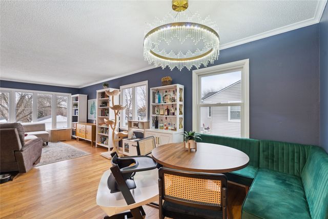 2816 Giles Street, West Des Moines, IA 50265