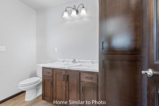 1246 PUTNAM DRIVE, Pulaski, WI 54162