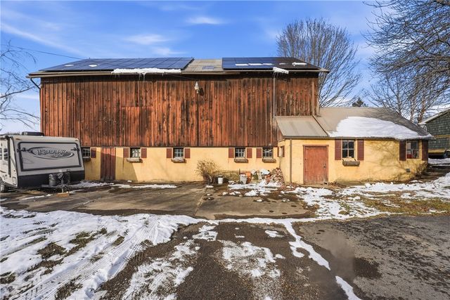 4294 Bethel New Wilmington Rd, Wilmington Twp, PA 16142