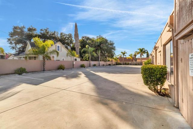 269 E Lexington Ave, El Cajon, CA 92020