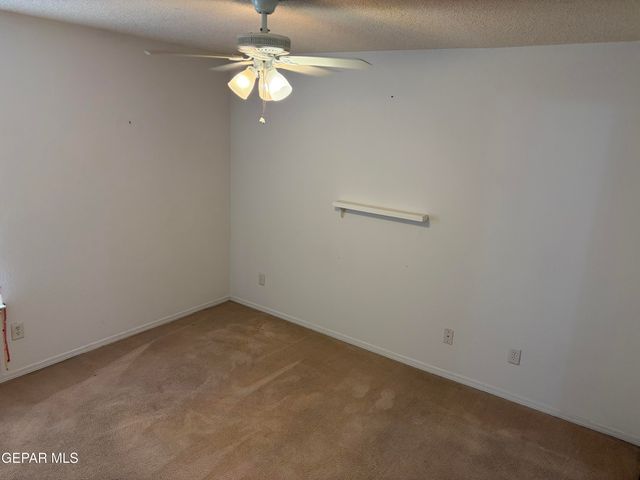 10735 THUNDER Road, El Paso, TX 79927