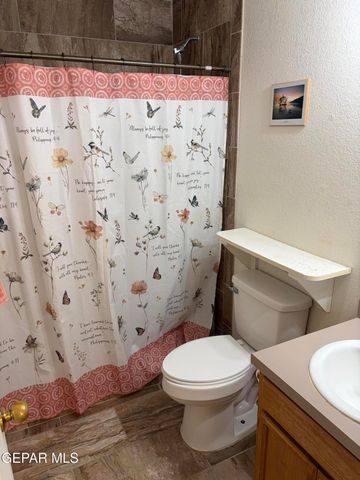 10735 THUNDER Road, El Paso, TX 79927