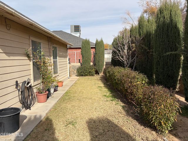 10735 THUNDER Road, El Paso, TX 79927