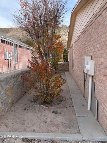 10735 THUNDER Road, El Paso, TX 79927