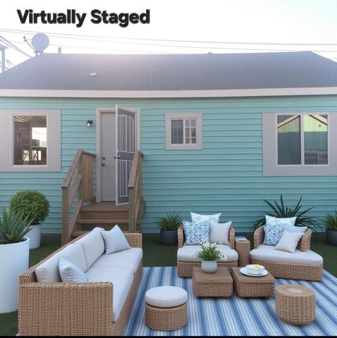 318 7th Street N, Texas City, TX 77590