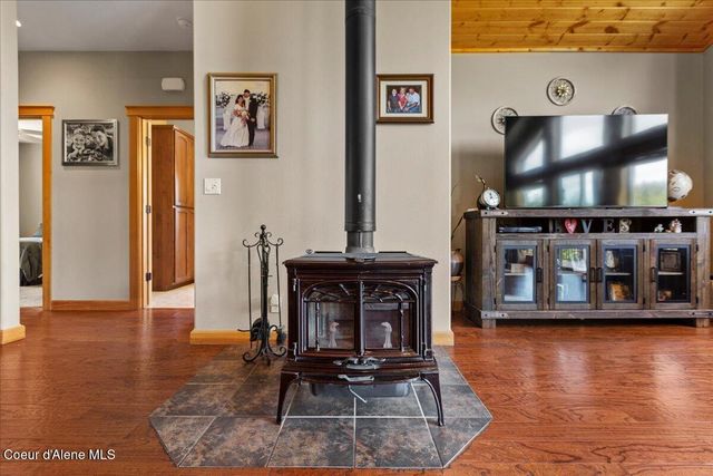 6608 W Cougar Gulch Rd, Coeur D'alene, ID 83814