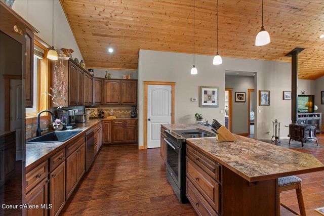 6608 W Cougar Gulch Rd, Coeur D'alene, ID 83814