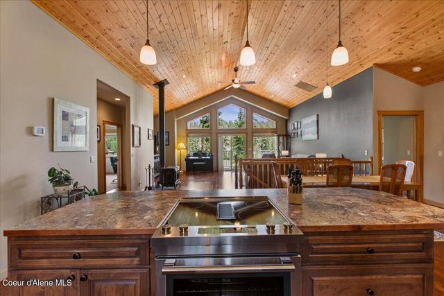 6608 W Cougar Gulch Rd, Coeur D'alene, ID 83814