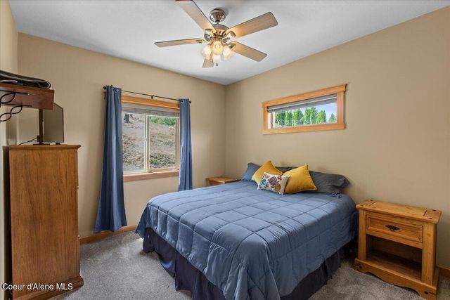 6608 W Cougar Gulch Rd, Coeur D'alene, ID 83814