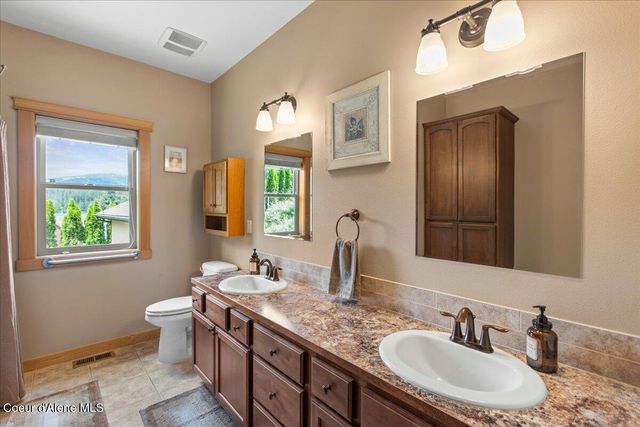 6608 W Cougar Gulch Rd, Coeur D'alene, ID 83814