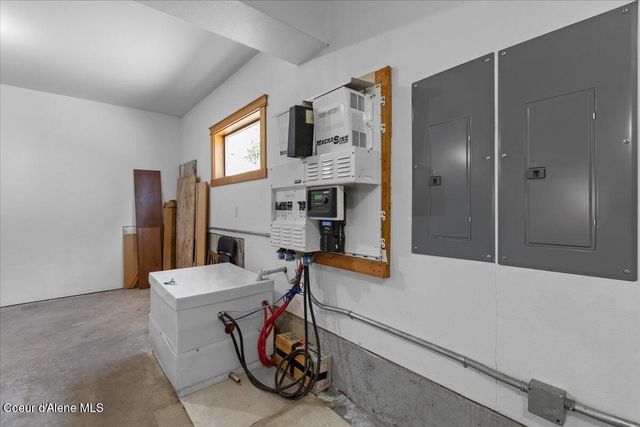 6608 W Cougar Gulch Rd, Coeur D'alene, ID 83814