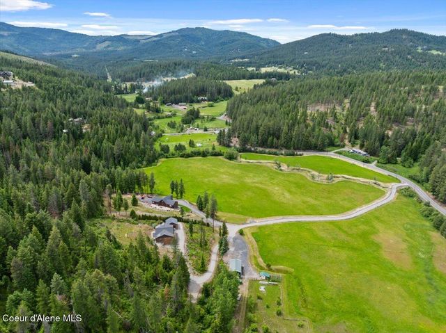 6608 W Cougar Gulch Rd, Coeur D'alene, ID 83814