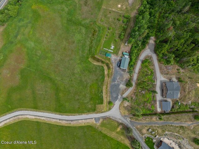 6608 W Cougar Gulch Rd, Coeur D'alene, ID 83814
