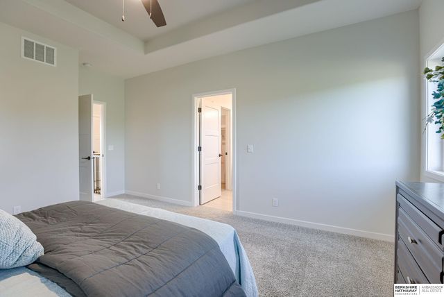 11002 N 159 Avenue, Bennington, NE 68007