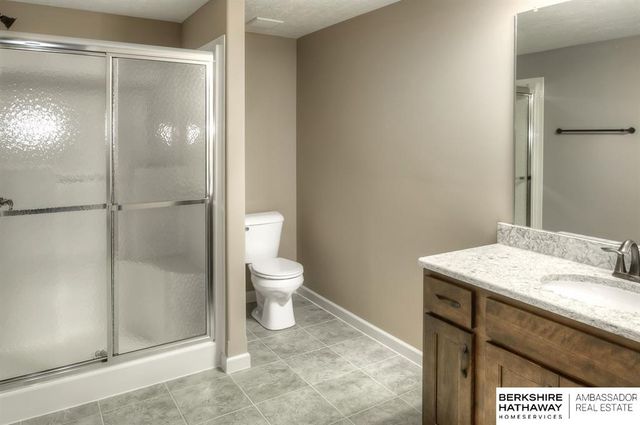 11002 N 159 Avenue, Bennington, NE 68007