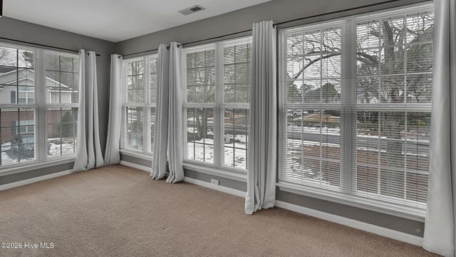 2404 King Richard Court E, Greenville, NC 27858