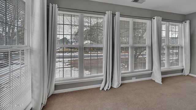 2404 King Richard Court E, Greenville, NC 27858