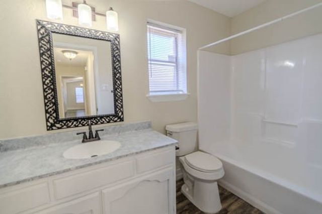 7430 Cessna Dr, Corpus Christi, TX 78412