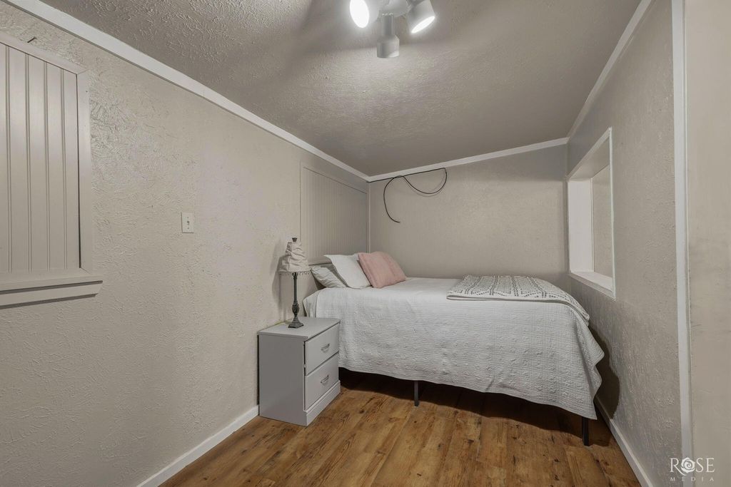 Image 34 of property listing at 211 Wabash Avenue, Mertzon, TX 76941
