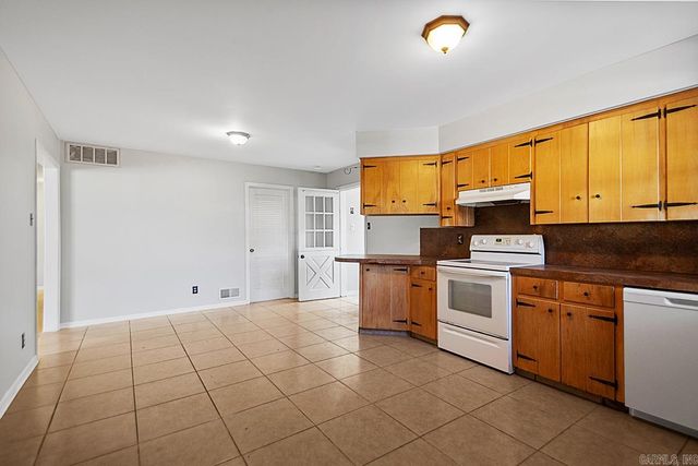 508 N James Street, Jacksonville, AR 72076