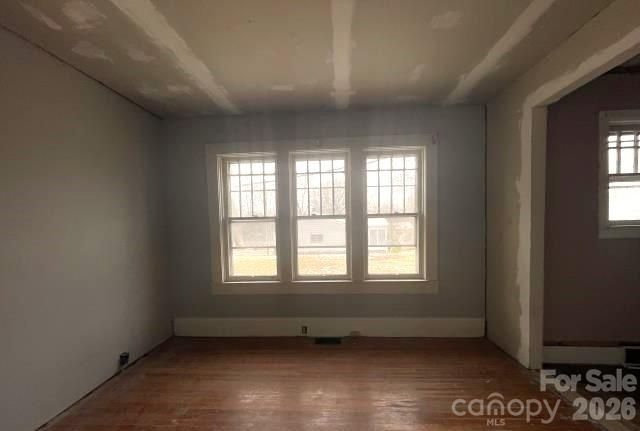 216 N Rowan Avenue, Spencer, NC 28159