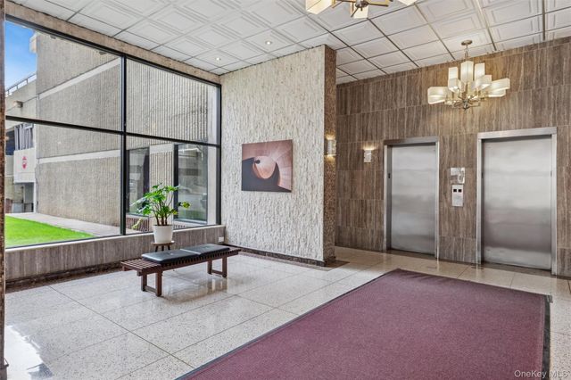 150-38 Union Turnpike 1R, Kew Garden Hills, NY 11367