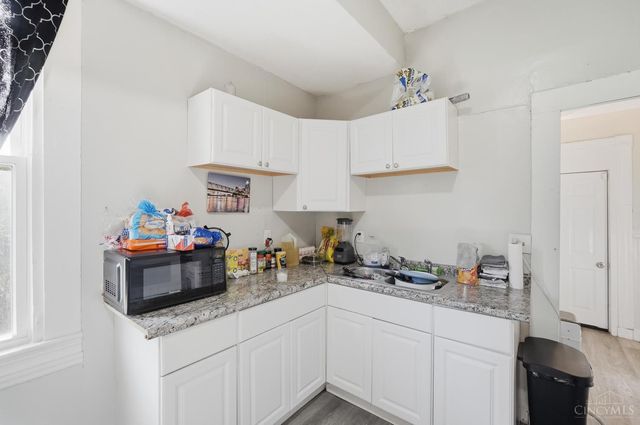 1743 Baltimore Avenue, Cincinnati, OH 45225