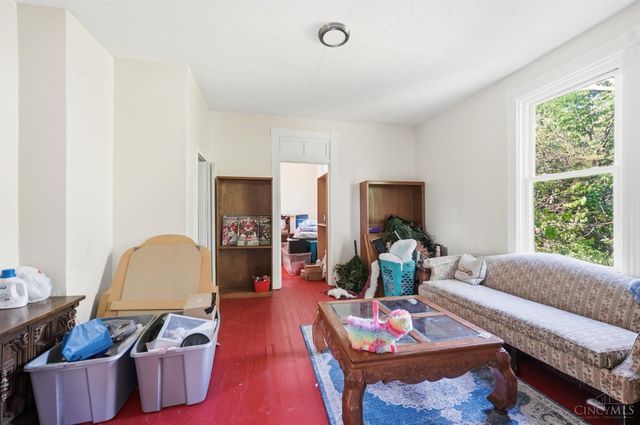 1743 Baltimore Avenue, Cincinnati, OH 45225