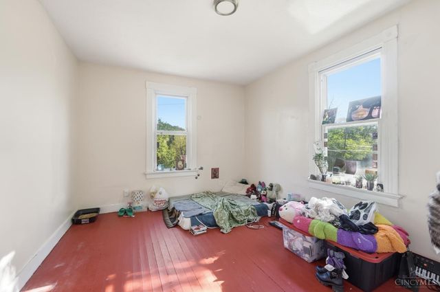 1743 Baltimore Avenue, Cincinnati, OH 45225