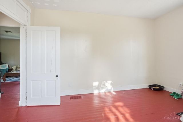 1743 Baltimore Avenue, Cincinnati, OH 45225