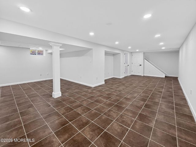 73 Broadway Road, Freehold, NJ 07728