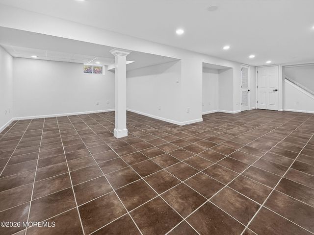 73 Broadway Road, Freehold, NJ 07728