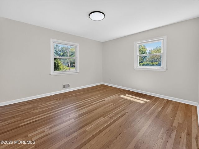 73 Broadway Road, Freehold, NJ 07728