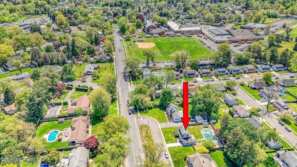73 Broadway Road, Freehold, NJ 07728