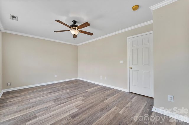 12353 Jessica Place, Charlotte, NC 28269
